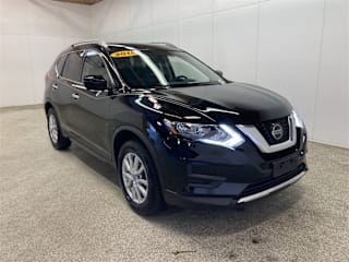2018 Nissan Rogue KNMAT2MV5JP552017 2018 Nissan Rogue