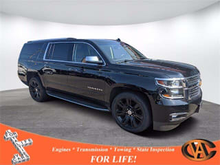 2017 Chevrolet Suburban Premier 1500 1GNSKJKC7HR329163 2017 Chevrolet Suburban Premier 1500