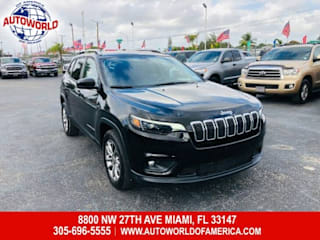 2019 Jeep Cherokee Latitude Plus 1C4PJLLX6KD308324 2019 Jeep Cherokee Latitude Plus