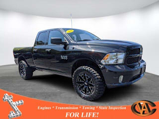 2018 Ram Pickup 1500 Express 1C6RR7FGXJS192308 2018 Ram Pickup 1500 Express