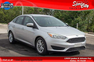 2017 Ford Focus SE 1FADP3F23HL259234 2017 Ford Focus SE