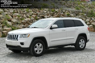 2011 Jeep Grand Cherokee Laredo 1J4RR4GG9BC671055 2011 Jeep Grand Cherokee Laredo