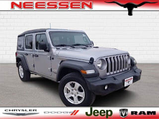 2018 Jeep Wrangler Unlimited Sport 1C4HJXDG4JW168285 2018 Jeep Wrangler Unlimited Sport