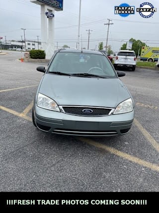 2005 Ford Focus ZX3 SE 3FAFP31N45R120771 2005 Ford Focus ZX3 SE