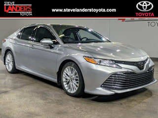 2018 Toyota Camry 4T1B11HK6JU518637 2018 Toyota Camry