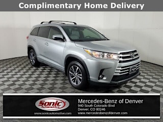 2018 Toyota Highlander XLE 5TDJZRFH3JS817232 2018 Toyota Highlander XLE