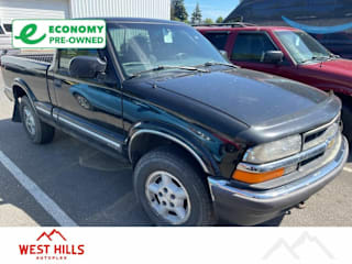 2000 Chevrolet S-10 LS 1GCDT14W4Y8226472 2000 Chevrolet S-10 LS