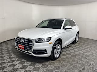 2018 Audi Q5 2.0T quattro Premium Plus WA1BNAFY9J2091038 2018 Audi Q5 2.0T quattro Premium Plus