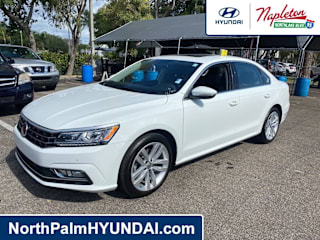 2018 Volkswagen Passat 2.0T SE 1VWBA7A34JC023771 2018 Volkswagen Passat 2.0T SE