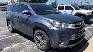 2018 Toyota Highlander XLE 5TDKZRFH9JS264316 2018 Toyota Highlander XLE