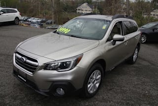 2018 Subaru Outback 2.5i Premium 4S4BSAFC5J3294114 2018 Subaru Outback 2.5i Premium