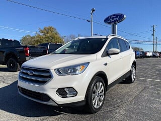 2017 Ford Escape Titanium 1FMCU9J92HUF06612 2017 Ford Escape Titanium