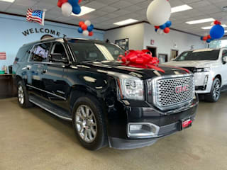 2016 GMC Yukon XL Denali 1GKS2HKJ0GR374061 2016 GMC Yukon XL Denali