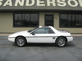 1984 Pontiac Fiero SE 1G2AF37R5EP250197 1984 Pontiac Fiero SE