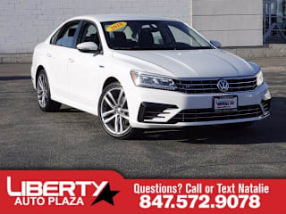 2018 Volkswagen Passat 2.0T R-Line 1VWAA7A36JC019815 2018 Volkswagen Passat 2.0T R-Line