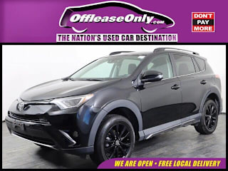 2018 Toyota RAV4 2T3RFREV4JW716721 2018 Toyota RAV4