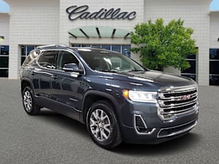 2020 GMC Acadia SLT 1GKKNMLS3LZ135895 2020 GMC Acadia SLT