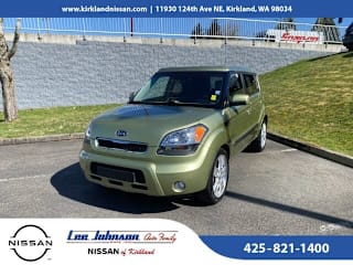 2011 Kia Soul + KNDJT2A2XB7292564 2011 Kia Soul +