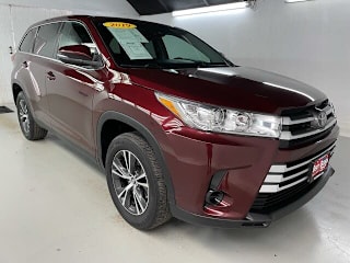 2019 Toyota Highlander LE 5TDZARFH6KS043988 2019 Toyota Highlander LE