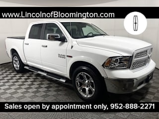 2017 Ram Pickup 1500 1C6RR7NM4HS871671 2017 Ram Pickup 1500
