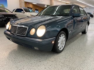 1999 Mercedes-Benz E-Class E 320 WDBJF65H4XA830178 1999 Mercedes-Benz E-Class E 320