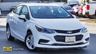 2017 Chevrolet Cruze 1G1BE5SM2H7273766 2017 Chevrolet Cruze