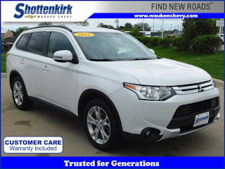 2015 Mitsubishi Outlander SE JA4AZ3A3XFZ002681 2015 Mitsubishi Outlander SE