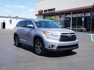 2016 Toyota Highlander XLE 5TDJKRFH1GS355279 2016 Toyota Highlander XLE
