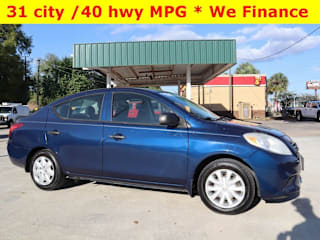 2014 Nissan Versa 1.6 S Plus 3N1CN7APXEL837211 2014 Nissan Versa 1.6 S Plus