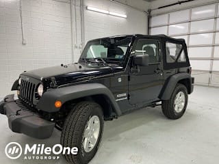 2017 Jeep Wrangler 1C4AJWAG2HL613215 2017 Jeep Wrangler