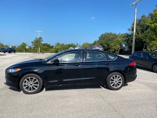 2017 Ford Fusion SE 3FA6P0H72HR204209 2017 Ford Fusion SE