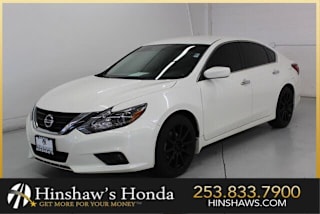 2017 Nissan Altima 2.5 SR 1N4AL3AP9HC127628 2017 Nissan Altima 2.5 SR