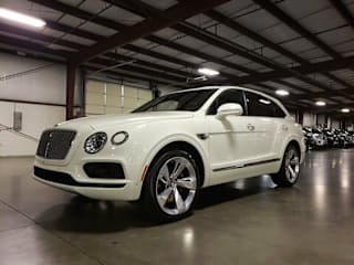2017 Bentley Bentayga W12 W12 SJAAC2ZV3HC013536 2017 Bentley Bentayga W12 W12