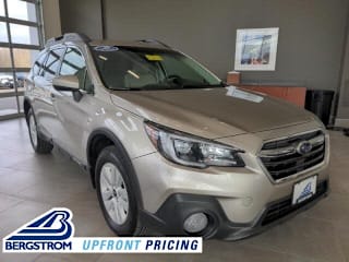 2018 Subaru Outback 2.5i Premium 4S4BSACC0J3335074 2018 Subaru Outback 2.5i Premium