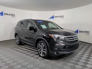 2018 Honda Pilot Touring 5FNYF6H94JB025140 2018 Honda Pilot Touring