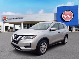 2017 Nissan Rogue S KNMAT2MV7HP531325 2017 Nissan Rogue S