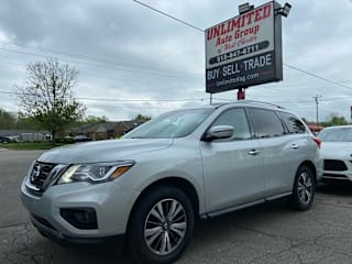 2017 Nissan Pathfinder S 5N1DR2MM0HC617159 2017 Nissan Pathfinder S