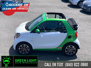 2017 Smart fortwo electric drive passion WMEFK9BA9HK227347 2017 Smart fortwo electric drive passion