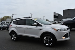 2016 Ford Escape SE 1FMCU9GX2GUB65023 2016 Ford Escape SE