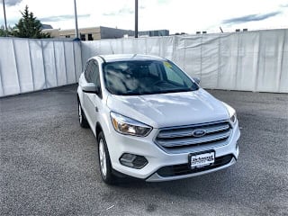 2019 Ford Escape SE 1FMCU9GD3KUA59579 2019 Ford Escape SE
