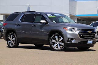2020 Chevrolet Traverse LT Leather 1GNEVHKW7LJ179702 2020 Chevrolet Traverse LT Leather