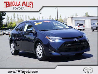 2018 Toyota Corolla LE 5YFBURHE4JP833857 2018 Toyota Corolla LE