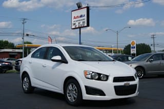 2015 Chevrolet Sonic LT Auto 1G1JC5SH5F4180565 2015 Chevrolet Sonic LT Auto
