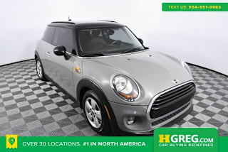 2016 MINI Hardtop 2 Door WMWXP5C50GT739910 2016 MINI Hardtop 2 Door