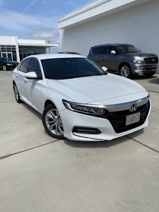 2018 Honda Accord LX 1HGCV1F17JA225095 2018 Honda Accord LX