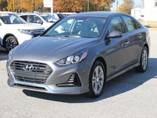 2018 Hyundai Sonata SEL 5NPE34AF5JH656674 2018 Hyundai Sonata SEL
