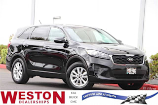 2019 Kia Sorento LX 5XYPG4A37KG558970 2019 Kia Sorento LX