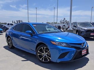 2018 Toyota Camry SE 4T1B11HK9JU074640 2018 Toyota Camry SE