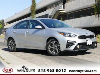 2019 Kia Forte LXS 3KPF24AD2KE015932 2019 Kia Forte LXS