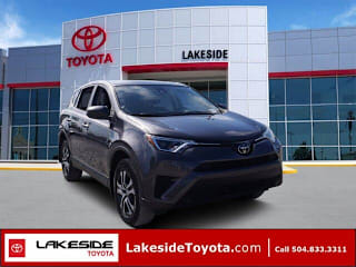 2018 Toyota RAV4 LE JTMZFREV2JJ152968 2018 Toyota RAV4 LE